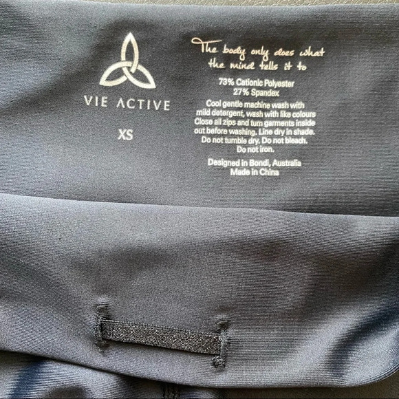 Vie Active Rockwell Black Full Length Legging - Picture 7 of 7